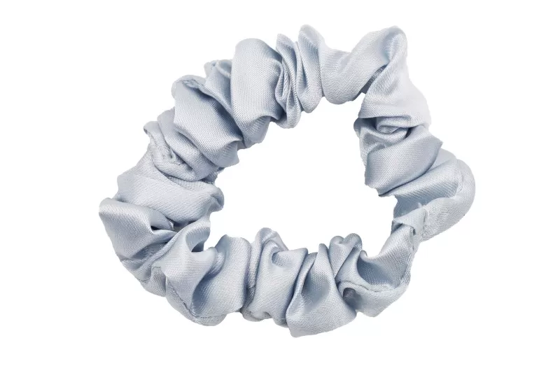 Satijnen Scrunchie ''lichtblauw''